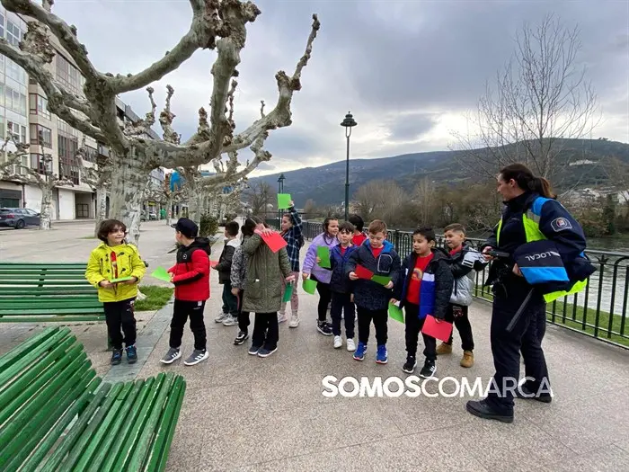 somoscomarca_cobarco_policialocal_educacionvial_niñosoteropedrayo (1)