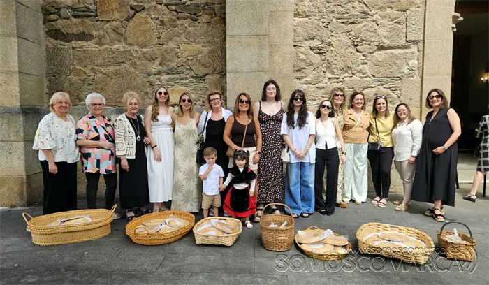 p_somoscomarca_20250613_arua_fontei_fiestasanantonio_procesion (2)