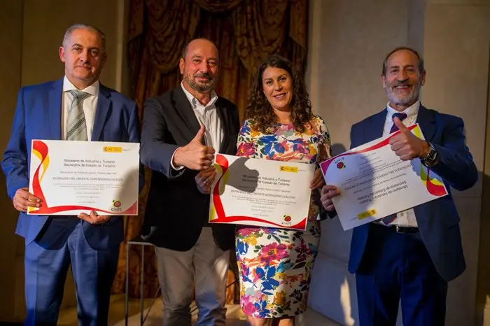somoscomarca_20250924_madrid_diploma_entroido_orienteourensano1597