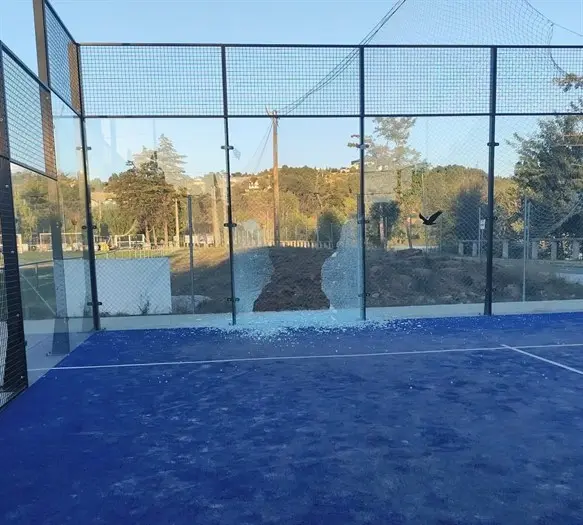 somoscomarca_20250929_vilamartin_vandalismo_padel1633
