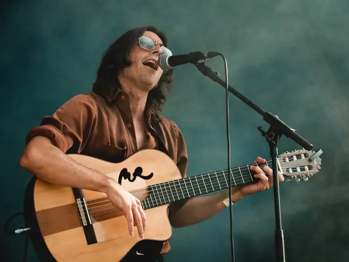 somoscomarca_20251204_arua_pablolesuit2200