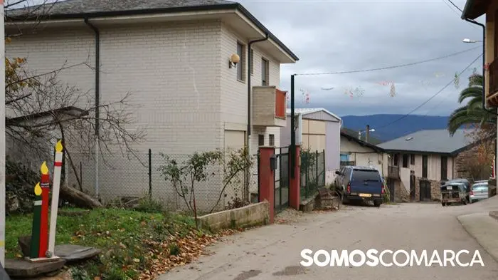 somoscomarca_ocastelo_navidad2025_decoracion_luces736