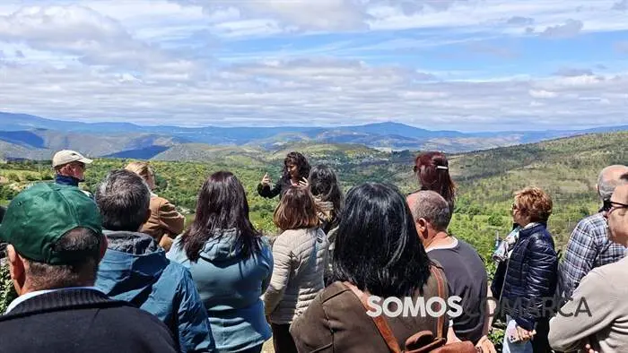 somoscomarca_rutadelvino&uml;primaveraportasabertas_castelodobolo_