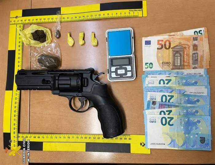 somoscomarca_suceso_traficodrogas_pistola