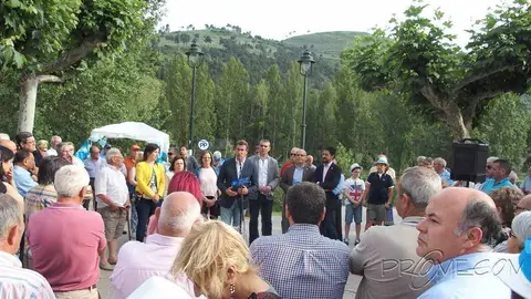 Feijoo visita Valdeorras