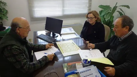 Un momento de la reunión. /Imagen: DO Valdeorras