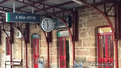 portada. Estación tren A Rúa
estaciondetrenarua_reloj