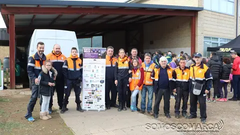 Miembros de Protección Civil que participaron en la Carrera de las Ciudades en 2018