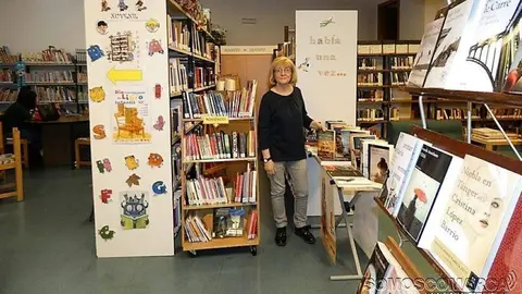 Gema biblioteca A Rúa