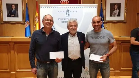 Pepe Ruiz, Rosendo Fernández e Jesús Rodríguez na entrega de Premios da Deputación