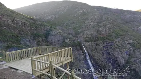 Mirador de la cascada del Cenza en Vilariño de Conso