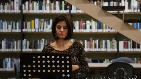 Fátima Delgado en la Biblioteca de O Barco