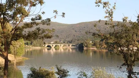 pontexares_Panorámica del embalse de Prada