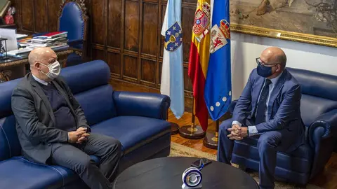 Reunión Manuel Baltar (Presidente da Deputación Ourense) con Xoán Vázquez Mao (Secretario Xeral do Eixo Atlántico).