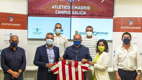 Ás 11.30 horas: Campus Atlético de Madrid.-  Na sala de prensa do Pazo Provincial, presentación do Campus "Atlético de Madrid". Participan no acto: o presidente da Deputación de Ourense, Manuel Baltar; o ex futbolista do Atlético de Madrid e director deportivo dos Campus, Manuel Sánchez, e o alcalde de Viana do Bolo, Abelardo Carballo. A cobertura informativa realizarase exclusivamente por vía telemática a través da web da Deputación de Ourense. Tamen asisiten Elena Terrón García (Directora Recursos Humanos de Strategic Minerais Sapain), Borja Collar Amado (Coordinador do Campus) e Alberto Fernández Viñas (Promotor do Campus).