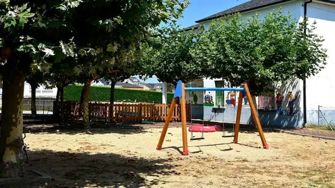 Parque infantil, Larouco