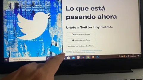 somoscomarca_ordenador_redes_sociales_twitter