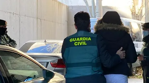 somoscomarca_detenida_asesinato_leticiamagali_juzgadosguardiacivil_2021-11-18 (3)