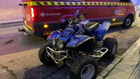 SOMOSCOMARCA_accidente_quad_obarco_florenciodelgado_policialocal_ambulancia_ges_2022-01-11 (3)