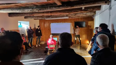 cdcorgomo_reunion_vecinos_05_02_2022