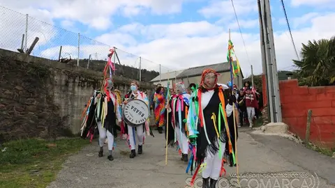 Peque-entroido en A Rúa Vella con FArgalleiros y chocolatada (20)