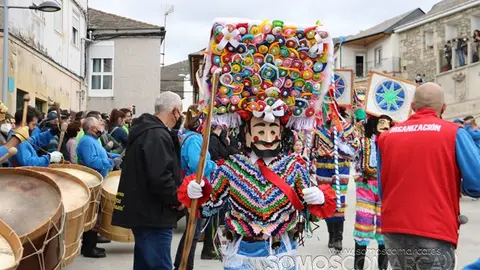 Mazcarada Ibérica 2022, Vilariño de Conso. Xuntos polo Folión e boteiros, Vilariño de Conso (12)