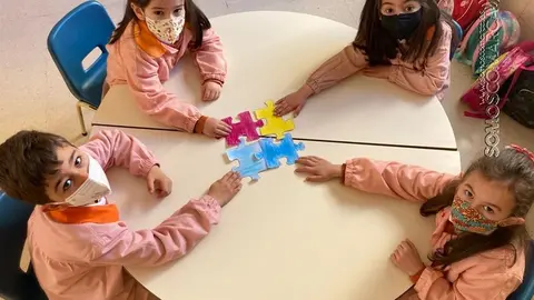 somoscomarca_obarco_colegiodivinapastora_dia_autismo_2022 (2)