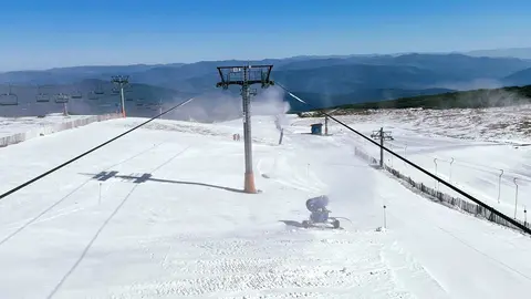somoscomarca_estacionmanzaneda-esqui_nieve_2022-04-06