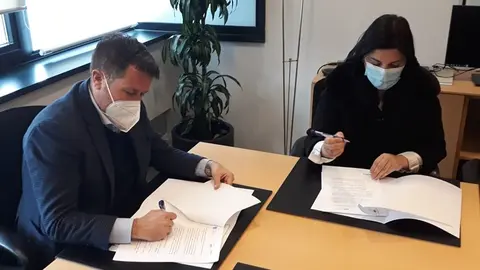 FotoXantarnaCasaAPobradeTrives2