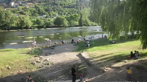 somoscomarca_paseofluvial_malecon_actividades_airelibre_familias_baño_2022_5_12