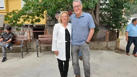 b12e1e85-65dd-4baf-9594-b5d67a252ecf