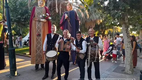 somoscomarca_pasarruascalantornias_bandinalosbercianos_cristo (2)