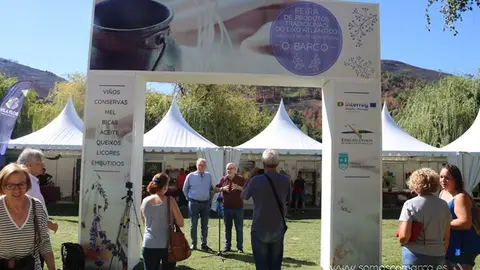 Feira Internacional de Produtos Tradicionas do Eixo Antlántico no Barco (31)