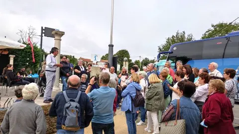 Excursión conxunta das mulleres de Larouco e Río á Ribeira Sacra (7)