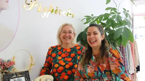 Ellas siempre tienen una sonrisa deipuesta a alegrar el día a sus clientas