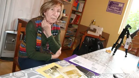 Mulleres rurais de Veigamuiños. Entre bolillos y punto canario (16)
