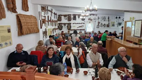 Visita a Lalín da veciñanza de Larouco e Río (13)