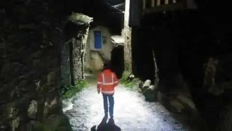 08E9517E-CD6C-4A87-B597-57DFE163C5C8