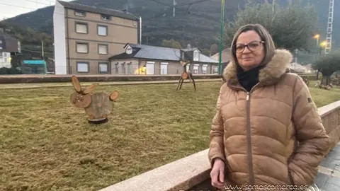 somoscomarca_sobradelo_jardintematico_figurasmadera_navidad_carballeda2022 (7)