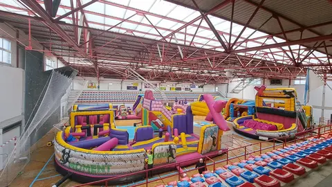 portada_somoscomarca_obarco_pabellonvello_parquehinchable_mantesil