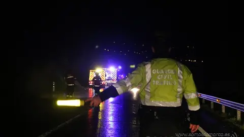 somoscomarca_vilamartin_accidente_trafico_arbol_n120_2023 (2)