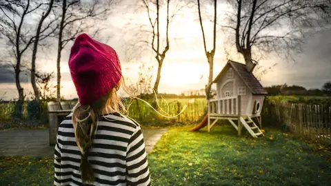 girl-g3cf58dff9_1280 (1)