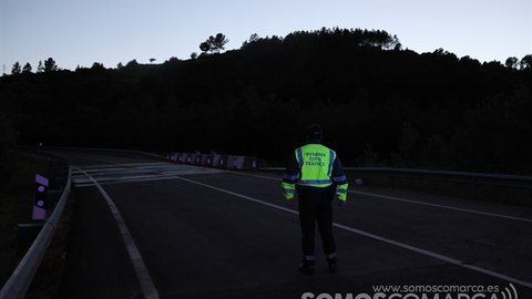 somoscomarca_vilamartin_n120_carreteracortada_accidente_crucevilamartin_noche_20232023859 (2)