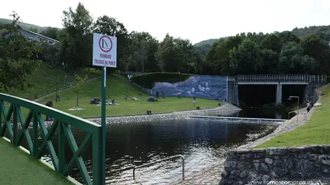 somoscomarca_vilariñodeconso_arearecreativacenza_pradoalbar_asportas_columpio_rutaplata_20232084 (4)