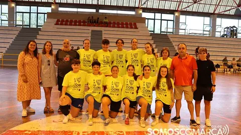 somoscomarca_futbolsala_valdeorrasfutsal_presentacion_entrenamiento_202320232736 (10)