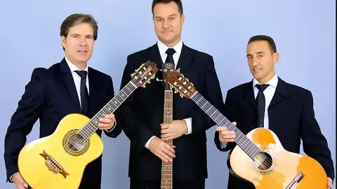 portada-lostresdelanoche