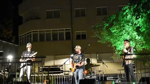 somoscomarca_obarco_terrason_deafdogs_2023 (3)