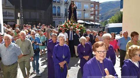 somoscomarca_obarco_estandartes_procesion_cristo_2023 (32)