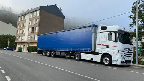 somoscomarca_obarco_camion_aparcamiento_viloira_230923 (1)