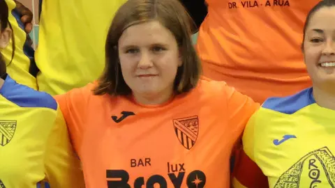 Gisela jugadora del Rúa Valdeorras Futsal a la selección Gallega
